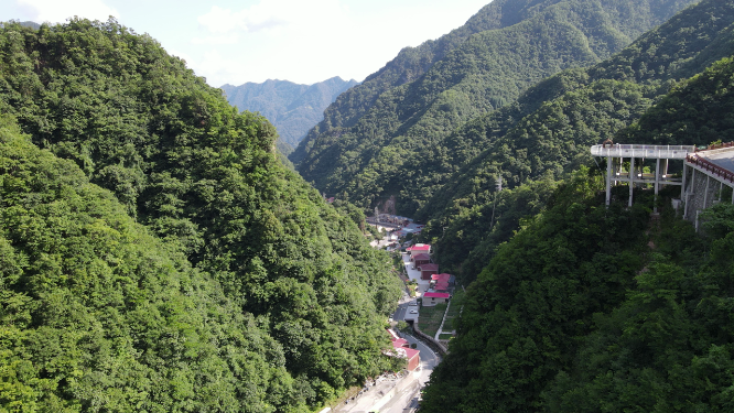 航拍湖北襄阳尧治河4A景区