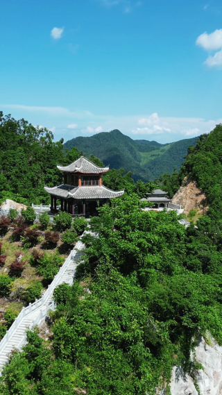 航拍湖北襄阳尧治河地质公园