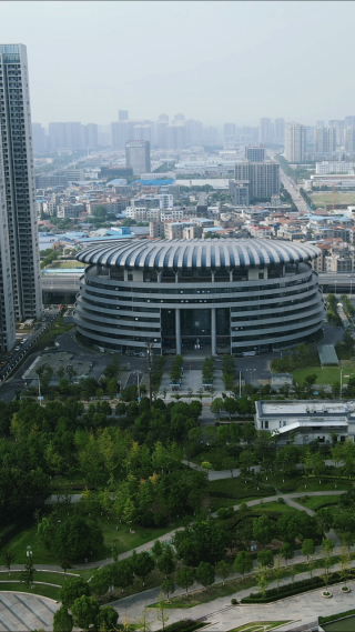 航拍湖北襄阳市市民服务中心