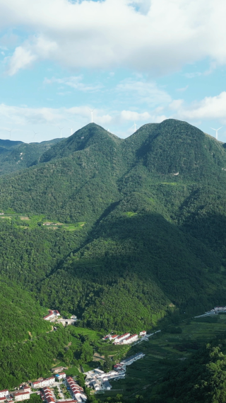 航拍湖北襄阳横冲旅游区