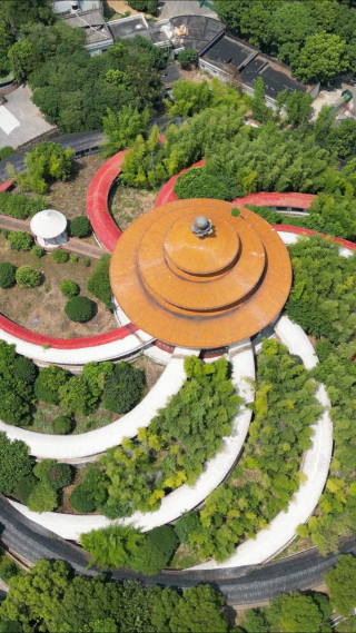 航拍湖北鄂州莲花山