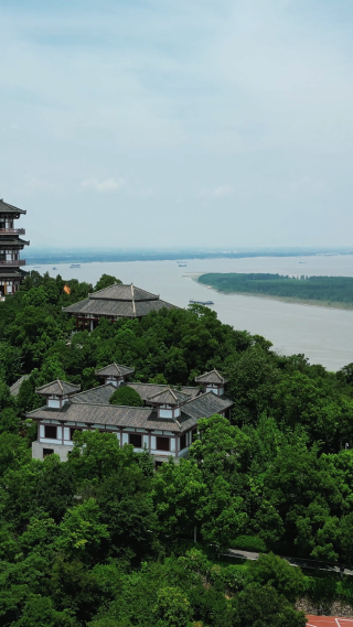 航拍湖北鄂州西山4A景区