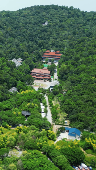 航拍湖北鄂州西山省级风景名胜区-古灵泉寺