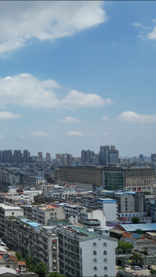 航拍湖北随州城市建设