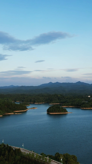 航拍湖北随州琵琶湖风景区 