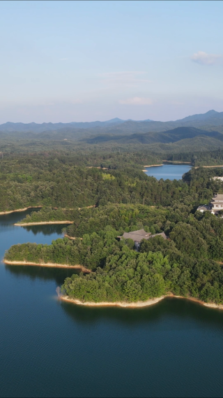 航拍湖北随州琵琶湖风景区 