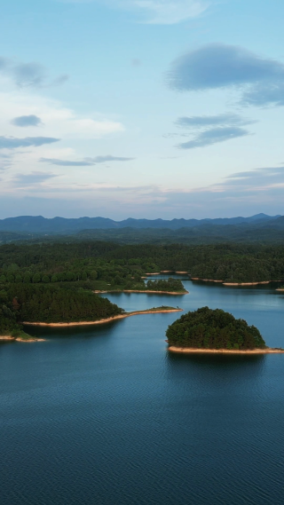 航拍湖北随州琵琶湖风景区 