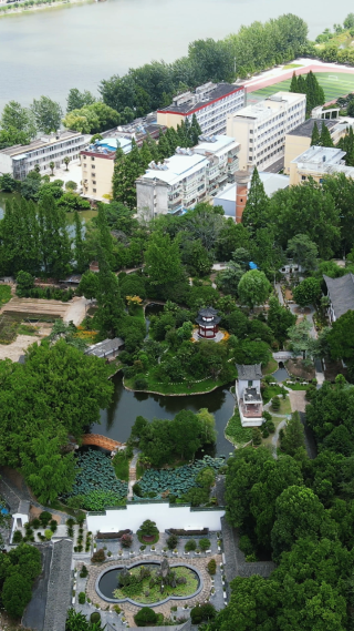航拍湖北随州白云公园