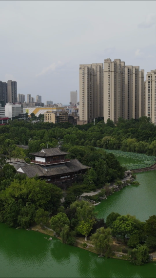 航拍湖北黄冈遗爱湖公园苏东坡纪念馆