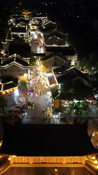 航拍湖南岳阳楼景区瞻岳门夜景