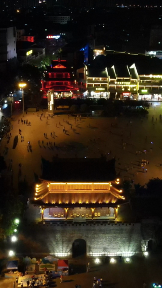航拍湖南岳阳楼景区瞻岳门夜景