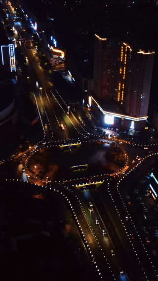 航拍湖南岳阳火车站立交桥夜景