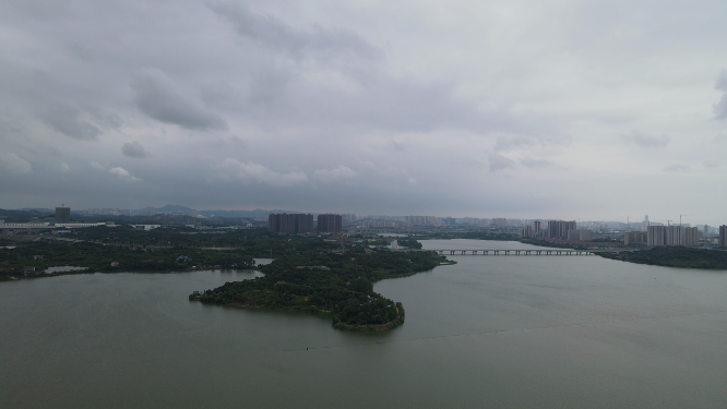 航拍湖南岳阳芭蕉湖风光