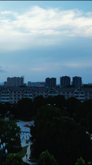 航拍湖南常德临澧县丁玲广场 