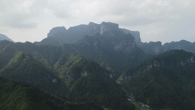 航拍湖南张家界天门山5A景区全景