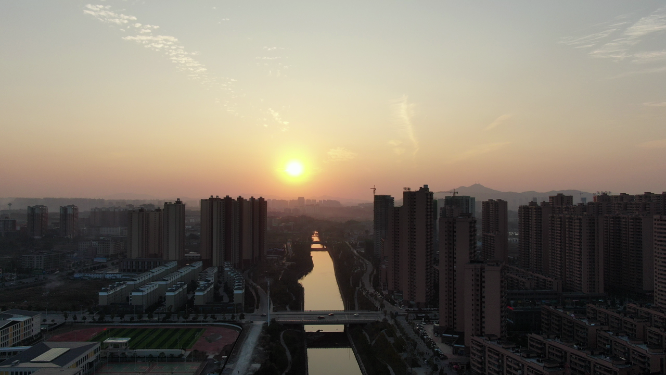 航拍湖南怀化城市日落晚霞剪影