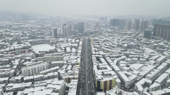 航拍湖南怀化城市雪景