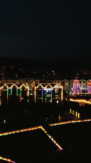 航拍湖南新晃鼓楼广场夜景
