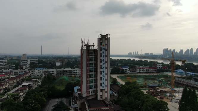 航拍湖南湘潭城市建设