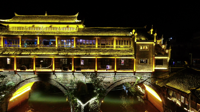 航拍湖南湘西凤凰古城虹桥夜景