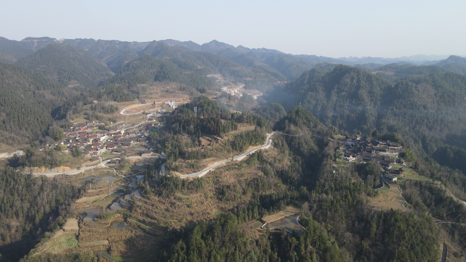 航拍湖南湘西十八洞村