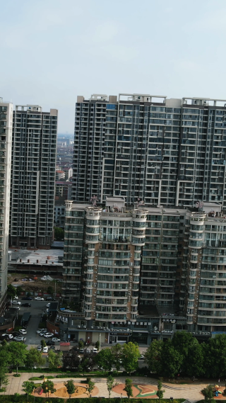 航拍湖南益阳城市风光竖屏