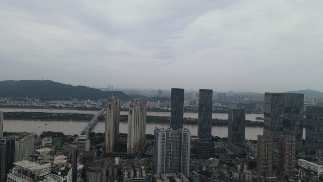 航拍湖南长沙五一商圈高楼建筑 
