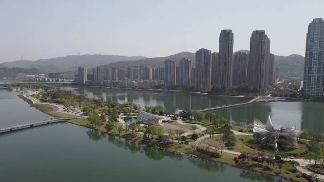 航拍湖南长沙梅溪湖片区高楼建筑