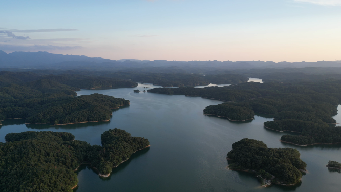 航拍祖国壮丽山河青山绿水