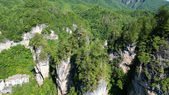 航拍祖国大好河山神农架画廊谷山谷