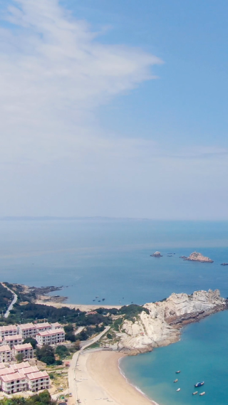 航拍蓝色海洋湄洲岛竖屏 