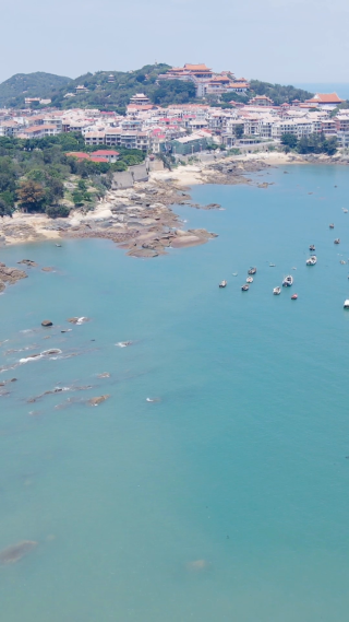航拍蓝色海洋湄洲岛竖屏 