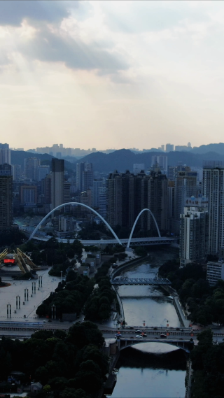 航拍贵州贵阳南明河筑城广场大桥