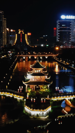 航拍贵州贵阳甲秀楼夜景