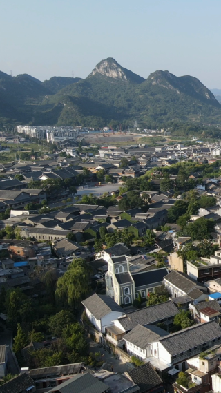 贵州大山中苗族竖屏航拍