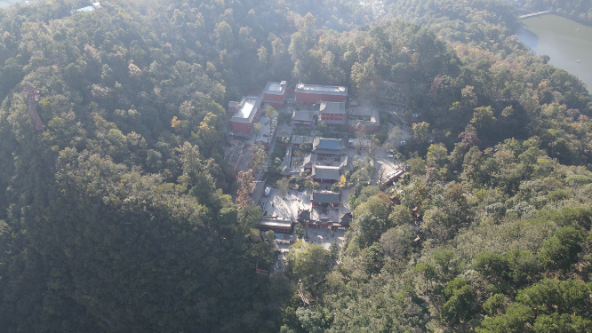 贵阳黔灵山4A景区航拍