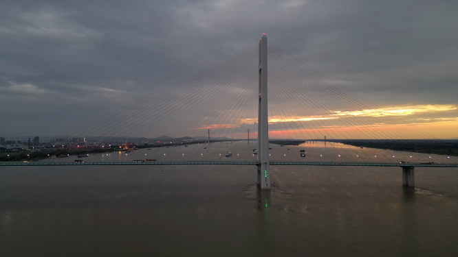 长江大桥日落晚霞夕阳江西九江