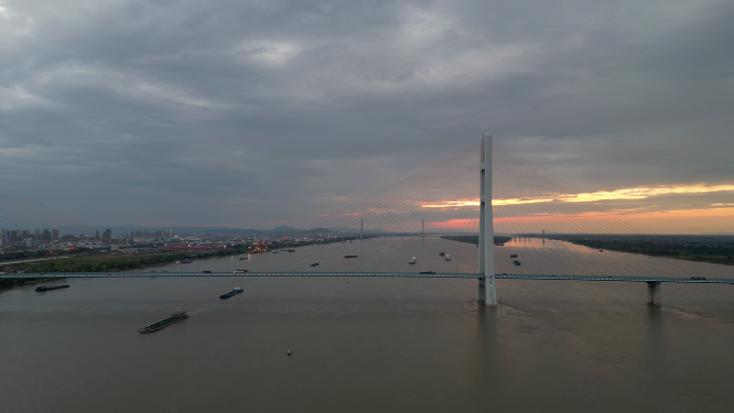 长江大桥日落晚霞夕阳江西九江
