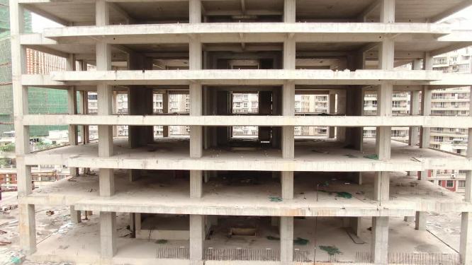航拍城市建设烂尾楼