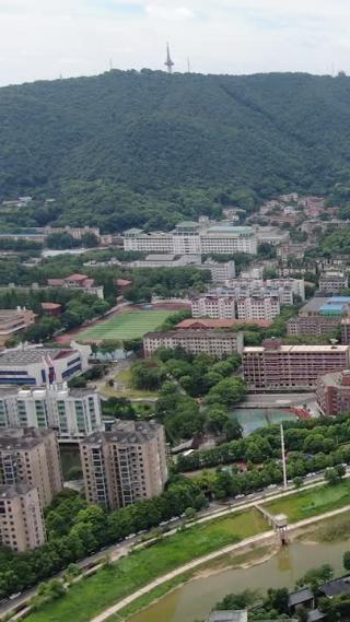 航拍湖南长沙梅溪湖路梅溪湖大桥交通