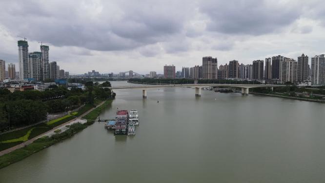 广西南宁邕江风光航拍