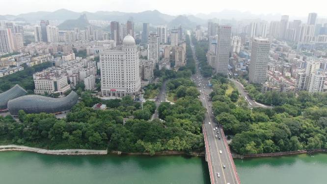 广西柳州城市交通转盘