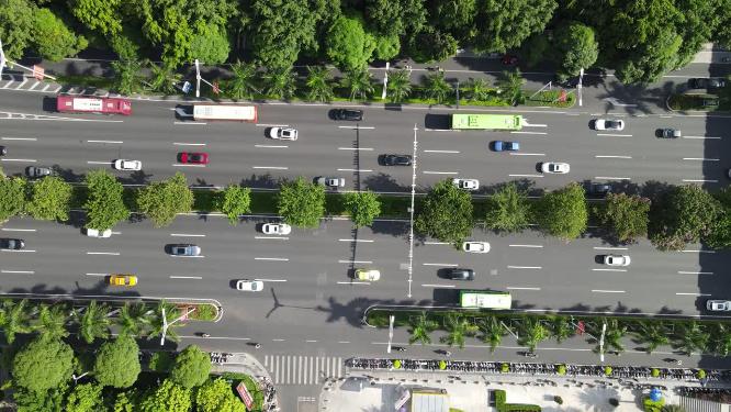 航拍广西南宁城市交通