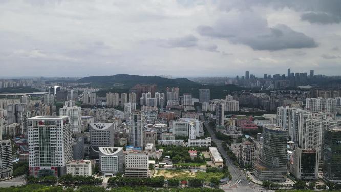 航拍广西南宁城市交通