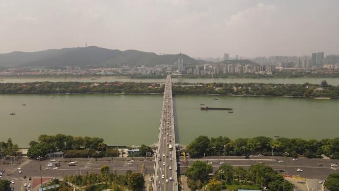 航拍湖南长沙城市橘子洲大桥航拍