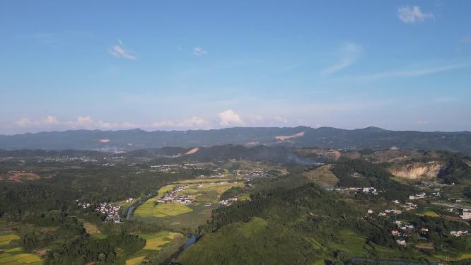 航拍南方丘陵大山