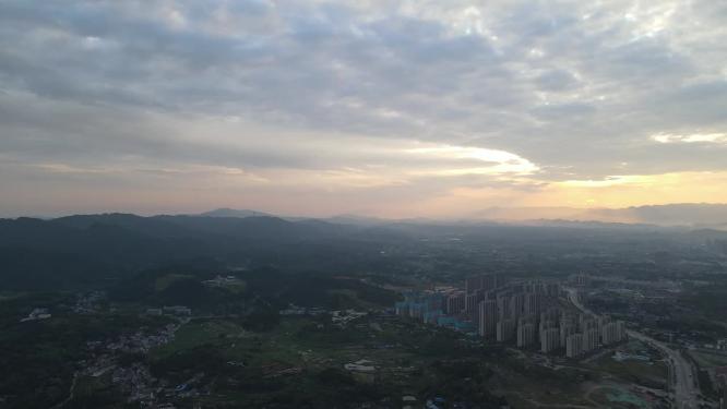 航拍赣州城市日出彩霞