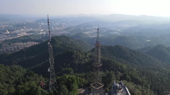 航拍山顶信号塔