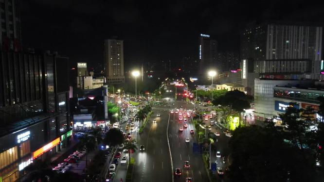 航拍广西南宁城市夜景交通