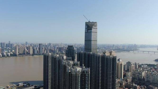 湖北武汉江汉路商业圈高楼建筑航拍